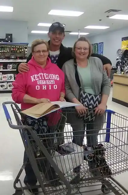 Fans with Author David Haave, Ft Wood, MO, USA.... -- David Haave